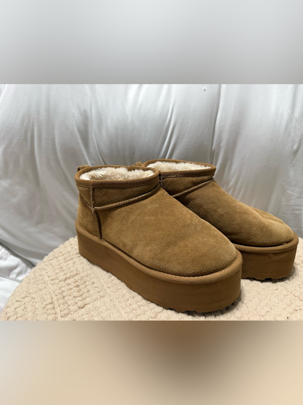 Women’s Suede Platform Ankle Slippers - Tan